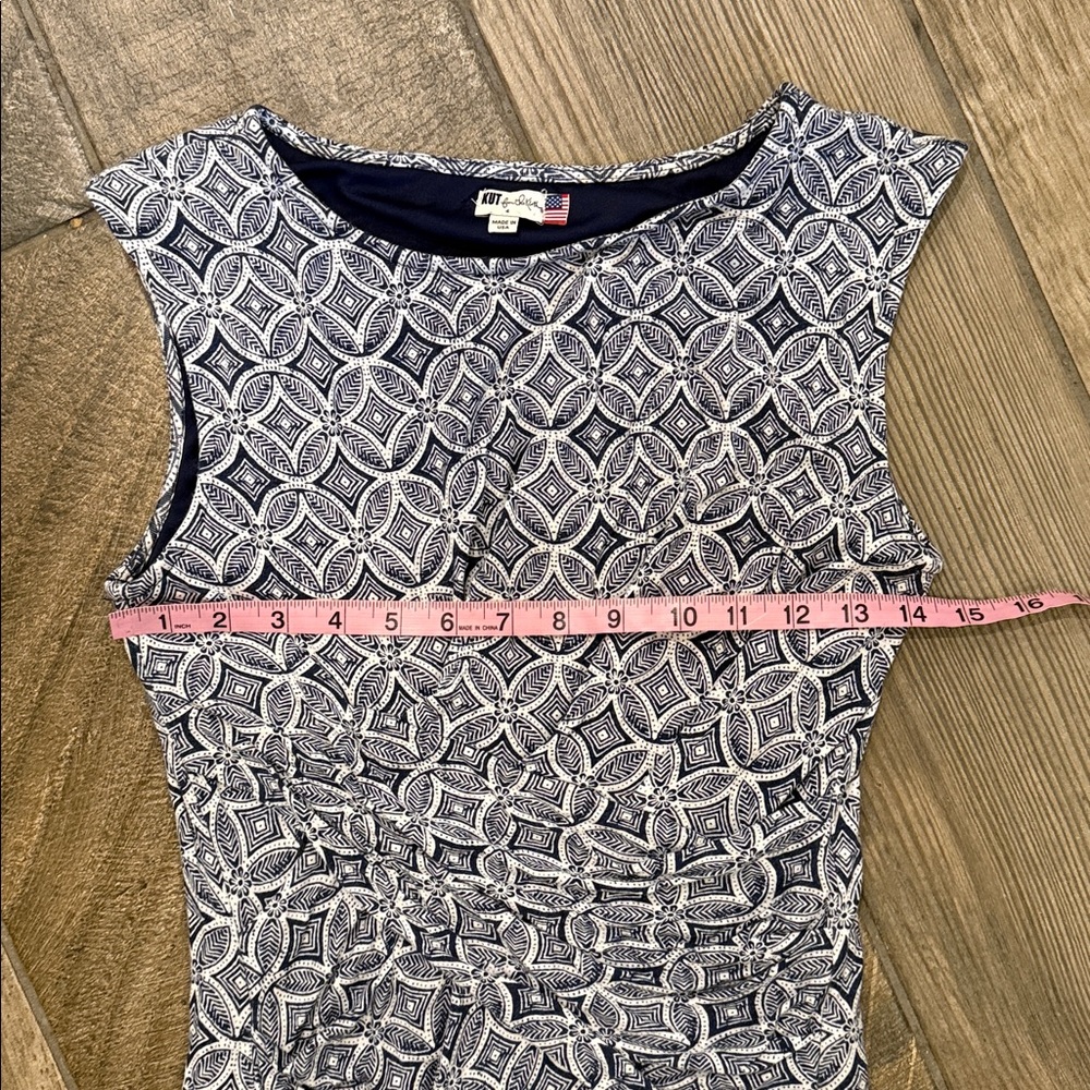 KUT from the Kloth Mollee Blue Geometric Ruched Faux Wrap Sheath Dress Size 4 - Picture 10 of 13